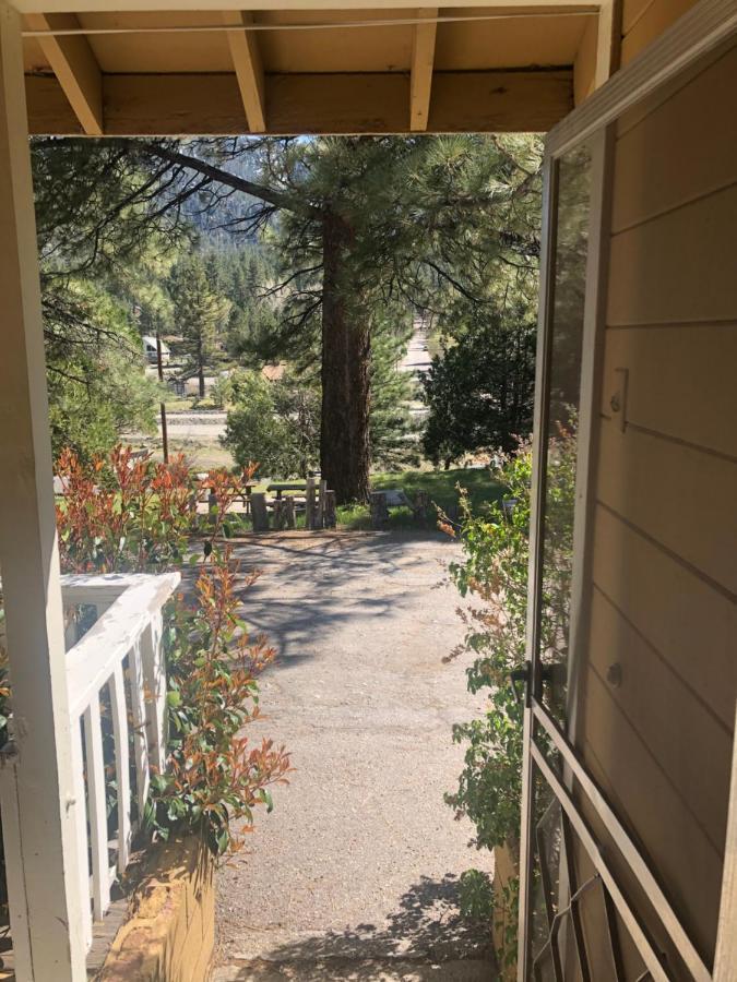 Mountain View Cabins Wrightwood Exterior foto